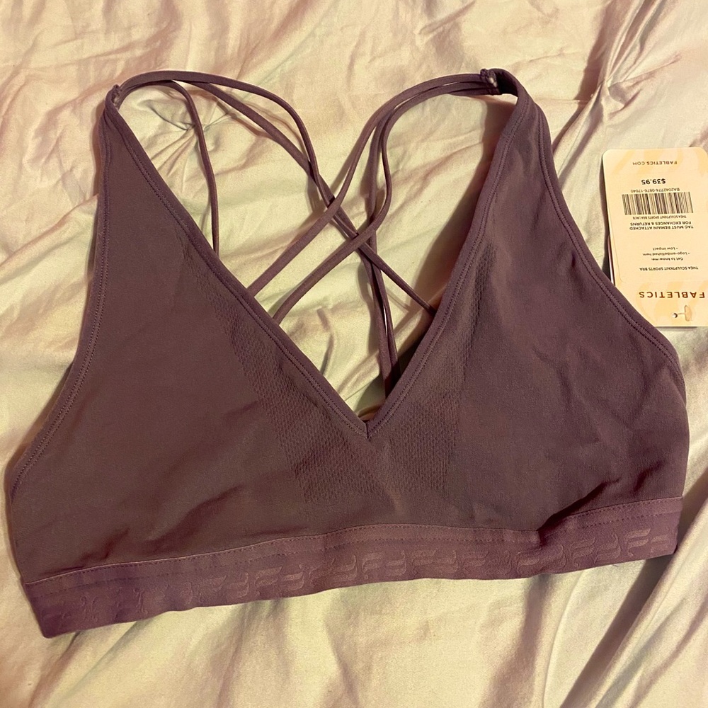 Fabletics sculpt knit sports bra